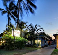 Bargara Gardens Boutique Villas - Schoolies Week Accommodation