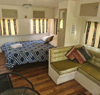 Bateman Bay Holiday Park  Batemans Bay YHA - Schoolies Week Accommodation