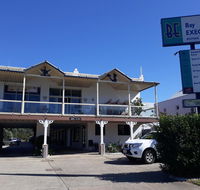 Bay Executive Motel - Schoolies Week Accommodation