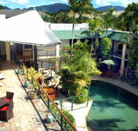 Bay Village Tropical Retreat  Apartments - Schoolies Week Accommodation