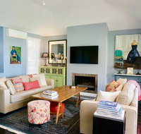 BayView House - Schoolies Week Accommodation