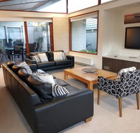 Beach Haven - Schoolies Week Accommodation