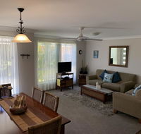 Beach Haven Villa - Schoolies Week Accommodation