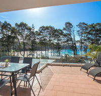 Beach side holiday apartment - Schoolies Week Accommodation