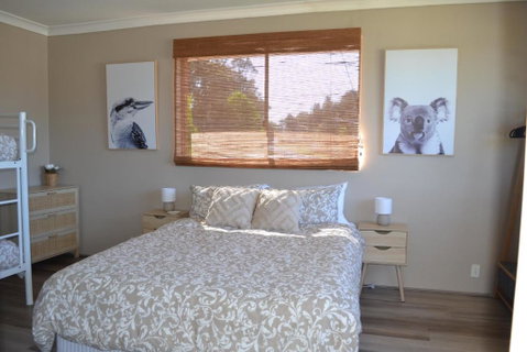Rio Rita Ocean View Apartments - Schoolies Week Accommodation 0