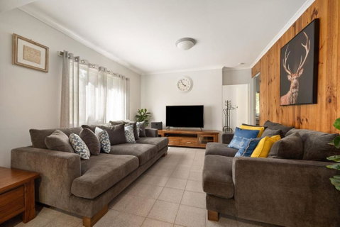 Rest & Relaxation - Schoolies Week Accommodation 1