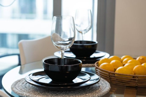 Richmond Place - 2BR W Parking & Gym - Schoolies Week Accommodation 3