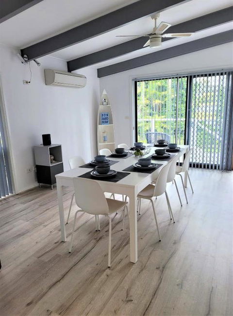 Riptide - Schoolies Week Accommodation 1