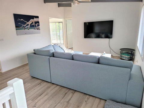 Riptide - Schoolies Week Accommodation 2