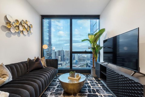 Ritzy Apartment In Iconic Australia 108 With Views - Schoolies Week Accommodation 1