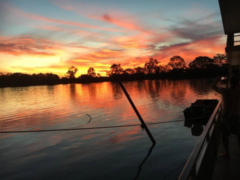 Rivershack Pet Friendly - Schoolies Week Accommodation 2