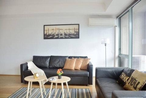 RiverView Spacious 3BR2Bath2Car WifiPoolGym Crown - Schoolies Week Accommodation 0