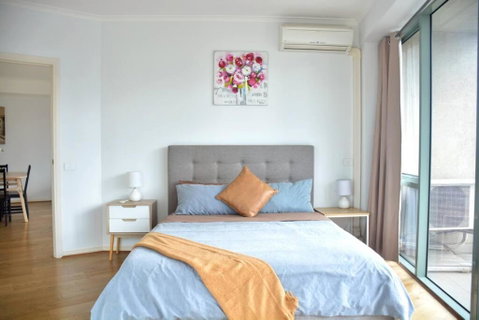 RiverView Spacious 3BR2Bath2Car WifiPoolGym Crown - Schoolies Week Accommodation 1