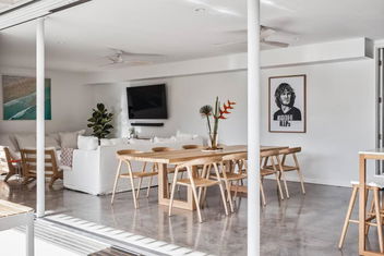 Sanctuary Spaces - Lomani Eleven with Schoolies Week Accommodation