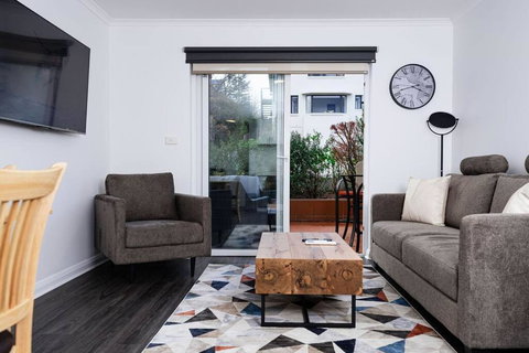 Salamanca Getaway Battery Point - Schoolies Week Accommodation 1