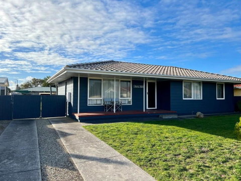 Robey - Robe - Schoolies Week Accommodation 2