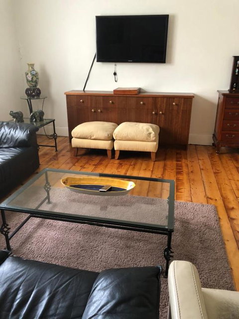 Room Near Caulfield Racecourse - Schoolies Week Accommodation 3