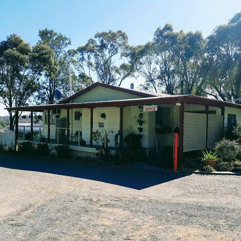 Rose City Caravan Park - Schoolies Week Accommodation 1
