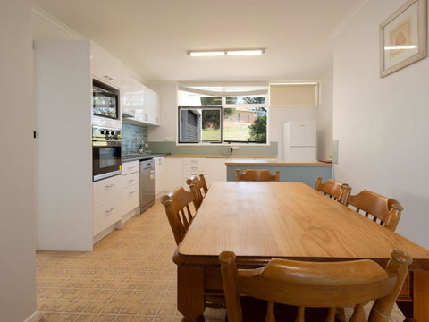 Rosella Perch - Schoolies Week Accommodation 1