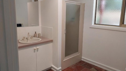 Roshnier Apartment - Schoolies Week Accommodation 1