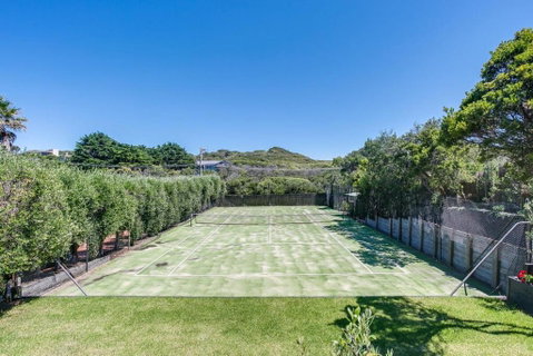 Royadie Resort - Pool Spa Tennis 500m To Beach - Schoolies Week Accommodation 3