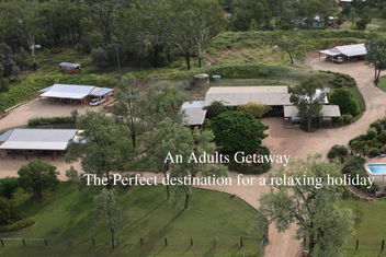 Rubyvale Motel & Holiday Units - An Adults Only Getaway with Schoolies Week Accommodation