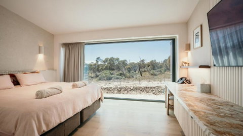 Rumi On Louth - Schoolies Week Accommodation 3