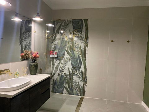 Rural Granny Flat - Pet Friendly - Schoolies Week Accommodation 3
