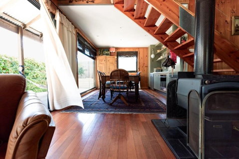 Rustic Barn By The Bay - Schoolies Week Accommodation 0