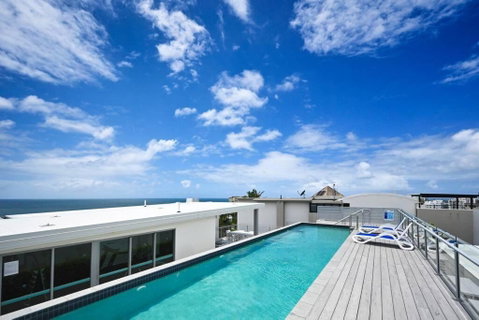Saffire Seaside Serenity - Schoolies Week Accommodation 0