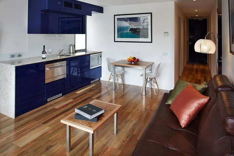 Salamanca Wharf Hotel - Schoolies Week Accommodation 1