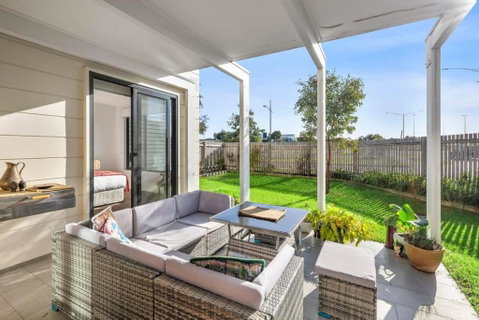 Saltbush By The Park - Schoolies Week Accommodation 2