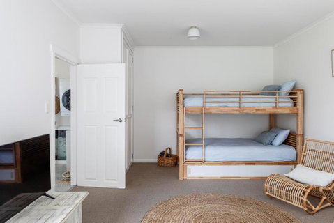 Saltwood - Schoolies Week Accommodation 2