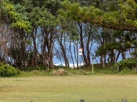 Salty Kisses On Marine Parade - Schoolies Week Accommodation 1