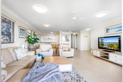 Salty Kisses @ Riverdance - 3 Bedroom Apartment - Schoolies Week Accommodation 0