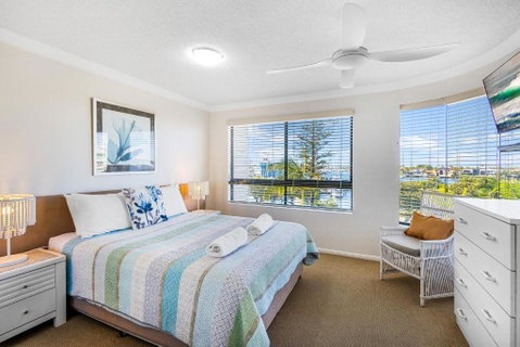 Salty Kisses @ Riverdance - 3 Bedroom Apartment - Schoolies Week Accommodation 2