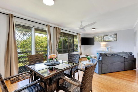 Sanctuary Lakes Fauna Retreat - Schoolies Week Accommodation 0