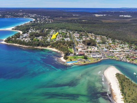 Sandalwood At Huskisson - Schoolies Week Accommodation 1
