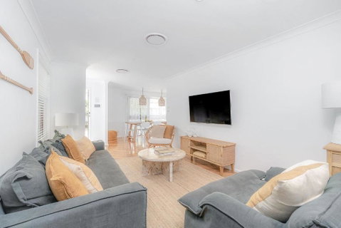 Sandalwood At Huskisson - Schoolies Week Accommodation 3