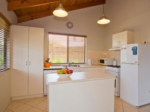 Sandhurst Escape 2 17 - Schoolies Week Accommodation 1