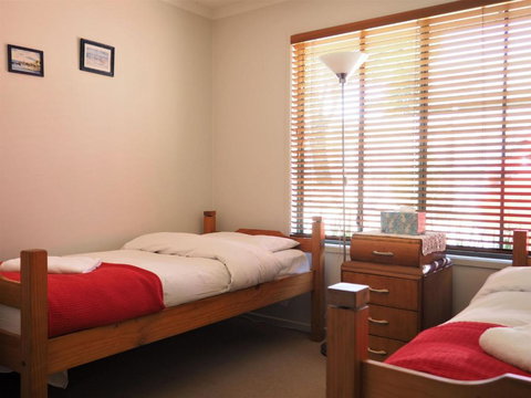 Sandhurst Escape 2 17 - Schoolies Week Accommodation 2