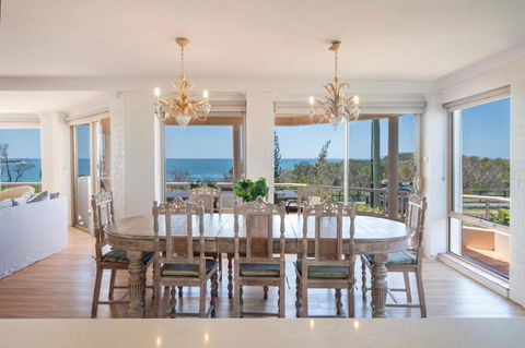Sandrift One - Oceanstays - Schoolies Week Accommodation 2