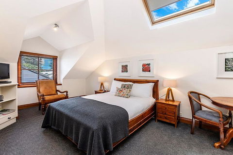 Sandstone Suites - In The Heart Of Port Fairy - Schoolies Week Accommodation 1