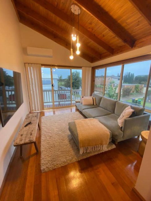 Sandy Bliss Walk To The Beach - Schoolies Week Accommodation 3