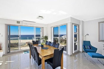 Sandy Cove Apartment The Entrance 31 with Schoolies Week Accommodation