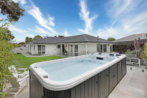 Sandy Delight Inverloch - Schoolies Week Accommodation 2