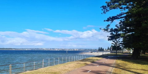 Stroll To The Beach In 5 Min! - Schoolies Week Accommodation 2