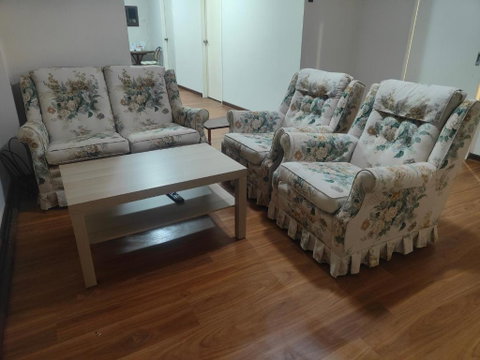 The Cozy Little House - Schoolies Week Accommodation 1