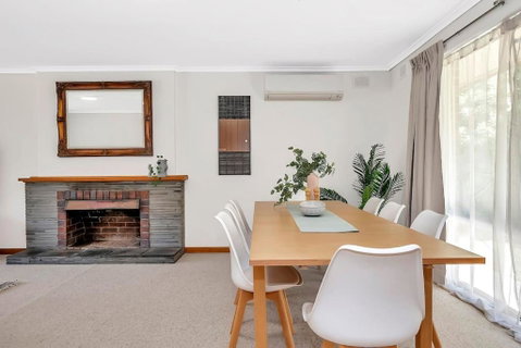 The Glenalvie - Sprawling Serenity In Adelaide Hills - Schoolies Week Accommodation 3