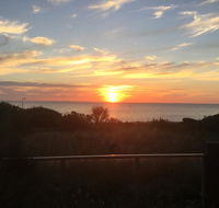Beachside Apartments Bonbeach - Schoolies Week Accommodation
